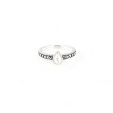  92.5 White Stoned Silver Ring For Girls And Womens