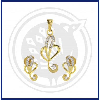 Signature Casting Gold Pendant With Stud 