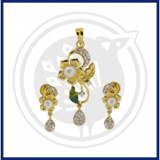 Pearl & Zircon Stone Gold Pendant