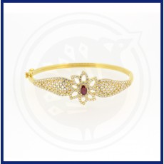 22K Gold Tanujaa Fancy Flower Bracelet