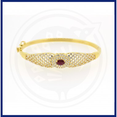 22K Gold Tanujaa Elegant Bracelet