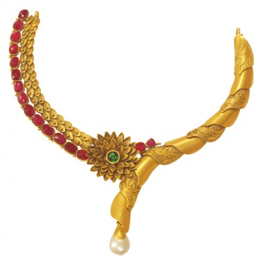 22Kt Antique Designer Flower Pattern Gold Necklace with Stones
